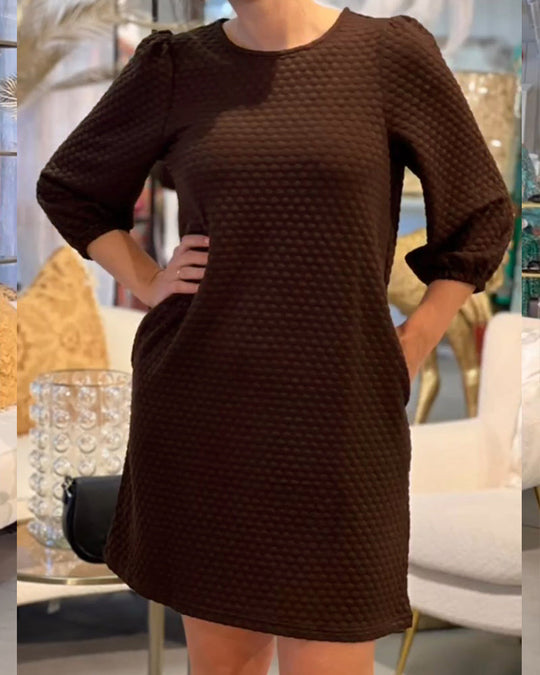 Robe élégante de couleur unie