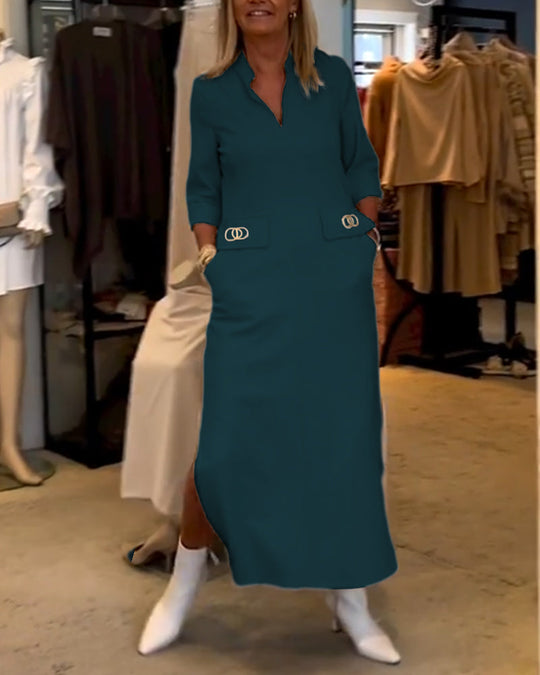 Robe fendue à manches 3/4 de couleur unie