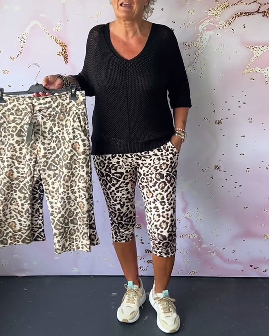 Pantalon court svelte imprimé léopard