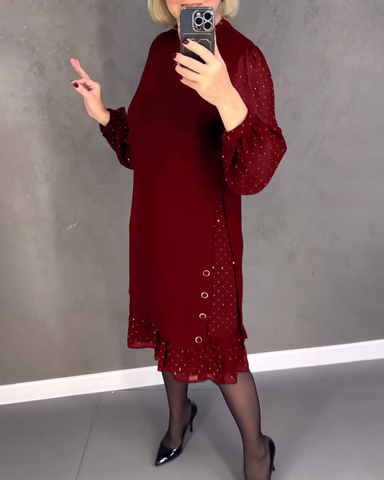 Robe élégante à pois et manches longues