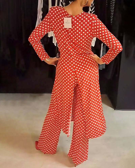 Costume élégant fendu à pois