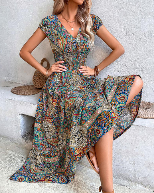Robe élégante à imprimé vintage