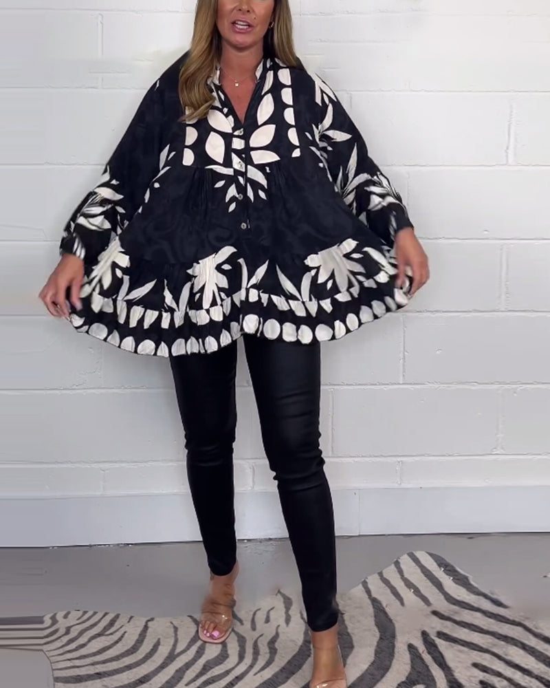 Blouse imprimée à manches cloche et boutons