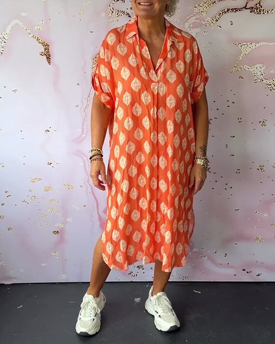 Robe ample à revers et manches courtes