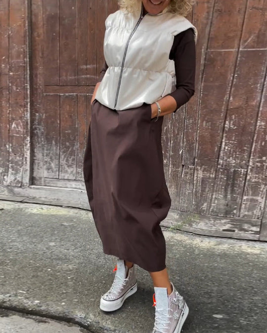 Robe élégante simple à manches longues avec poche de couleur unie